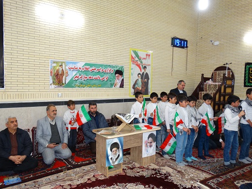 برگزاری مراسم جشن انقلاب در قشلاق عشایری شهرستان سراب